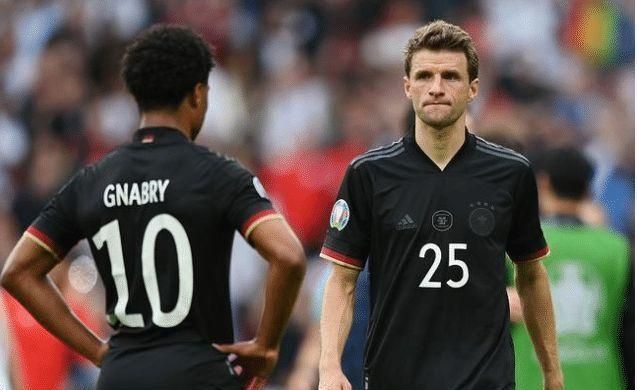 中在三点 中在三点